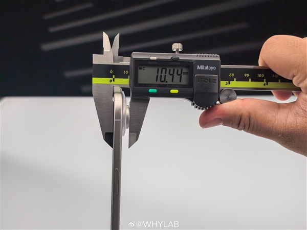 iPhone 17 Air新機(jī)模上手：蘋果史上薄手機(jī) 無SIM卡槽