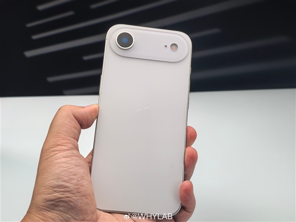 iPhone 17 Air新機(jī)模上手：蘋果史上薄手機(jī) 無SIM卡槽